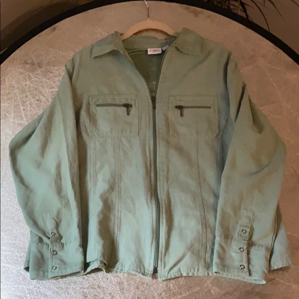 Outdoor jacket